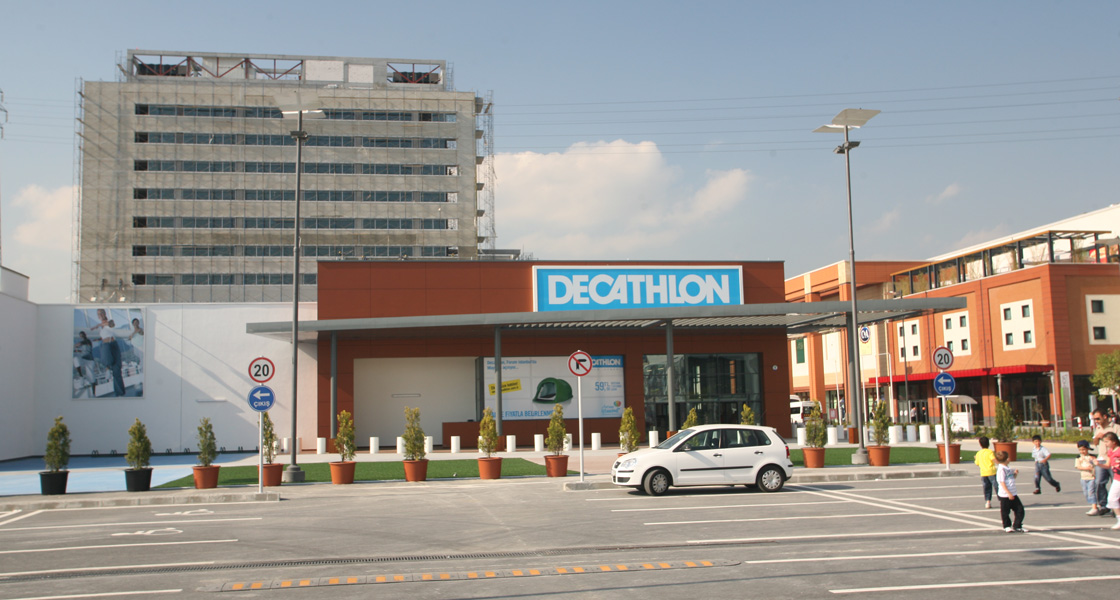 Decathlon And Forum Istanbul Second 